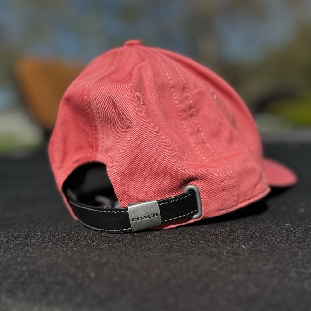 Coach New York Logo Pink Embroidered Adjustable Closure
Designer Baseball Hat - Picture 9 of 16